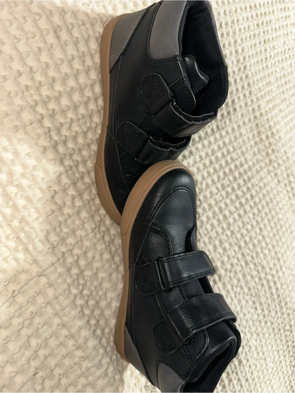 NWOT Kids Black High-Top Sneakers with Tan Sole size 11